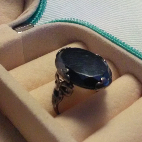 VERY ANTIQUE LADIES RING BLACK LAVE/ VOLCANIC ROCK OBSIDIAN SZ. 6 GUN METAL - Picture 8 of 9